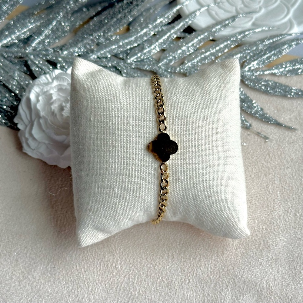 ◾️18K Gold Plated Clover Chain Bracelet